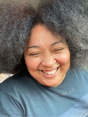 Meet your Posher, Candi